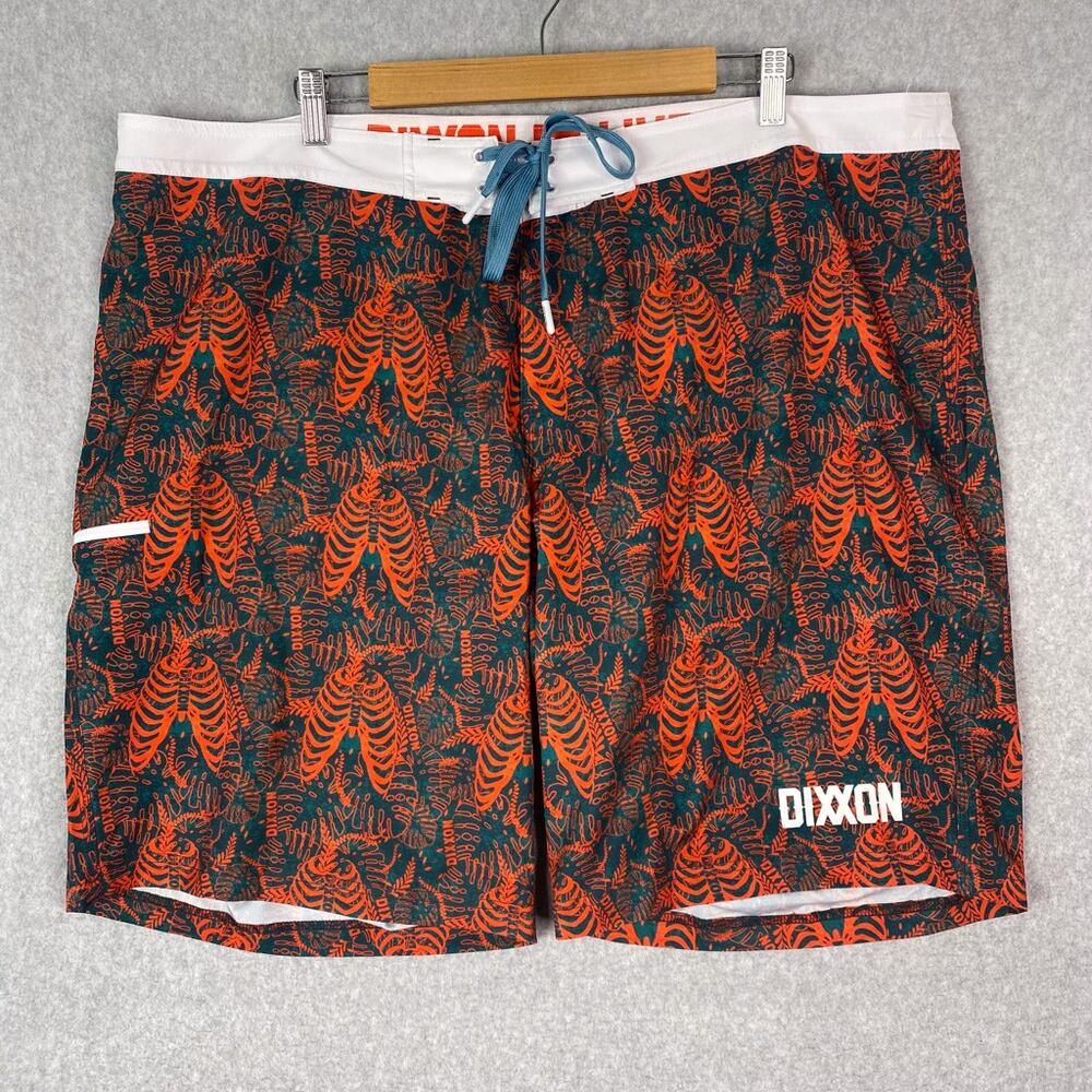 DIXXON Shorts Mens 44 Red Green Death Beach Board All Over Print